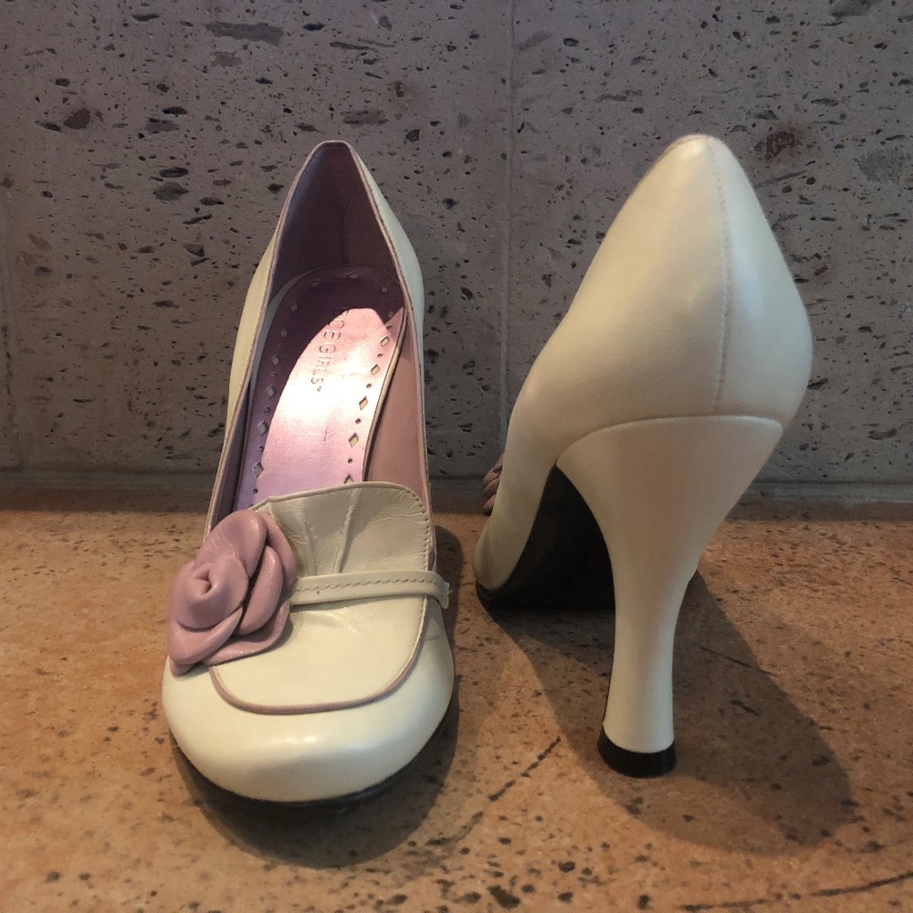 Adorable Leather Pumps by BCBG Girls